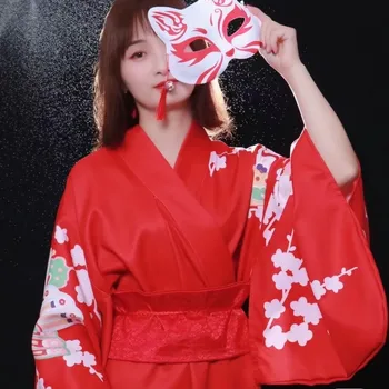 Традиционно японско кимоно с червено Оби, дамски официални халати за баня-юката с флорални принтом, рокля за снимане на гейша на сцената