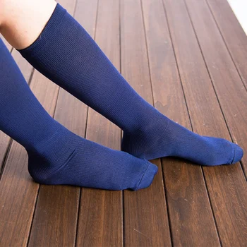 Обикновена чорапи с дълга тръба, дишащи компресия чорапи, абсорбиращи потта, Спортни за бягане на открито, Антифрикционные мъжки памучни влакна